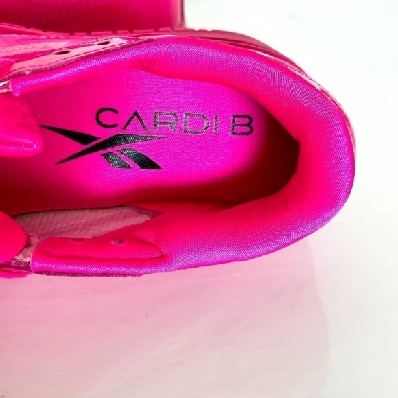 Hot Pink Patent Leather Sneakers Reebok Bold Loud Cardi B Club C Double 6.5 - Picture 8 of 13